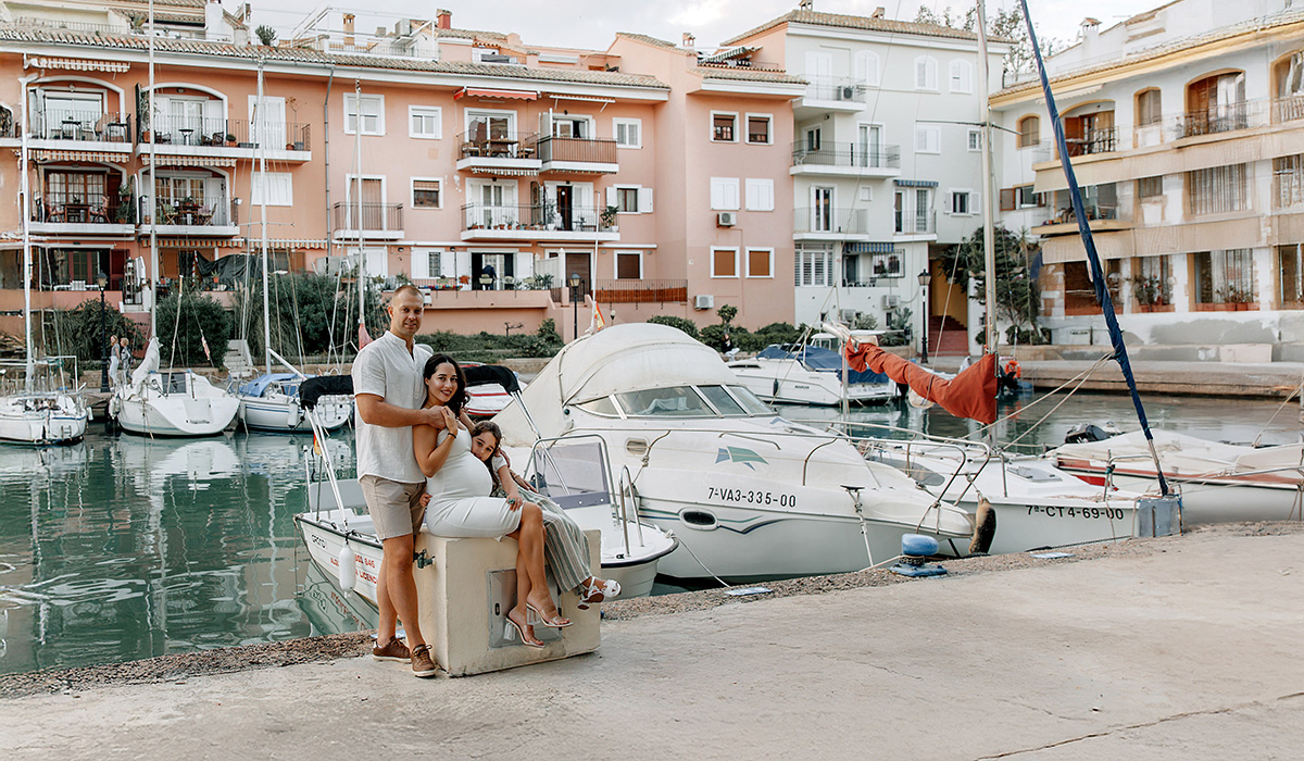 Family and Maternity Photography by Julia